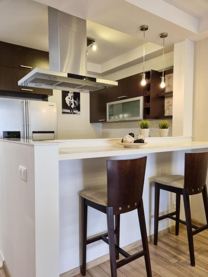 Apartament Exclusive Πόζναν Εξωτερικό φωτογραφία